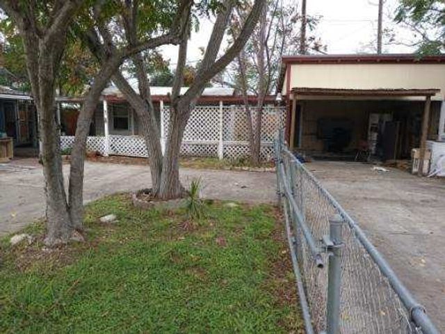 4234 Sherwood Dr, Corpus Christi, TX 78411