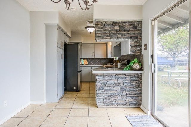 1410 Denver St, Portland, TX 78374