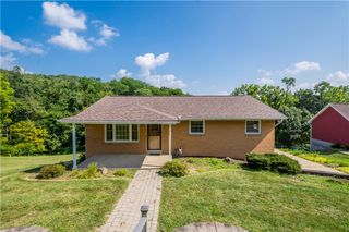 872 Pleasant Hill Drive, South Strabane, PA 15301