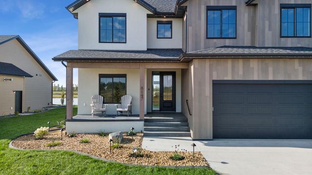 7711 81st Avenue S, Horace, ND 58047