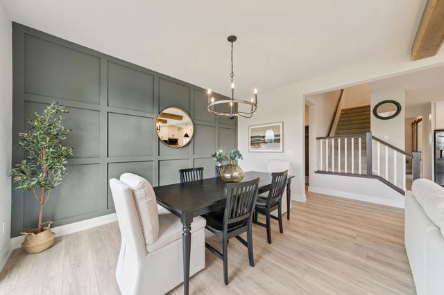 17660 Jett Circle SE, Prior Lake, MN 55372