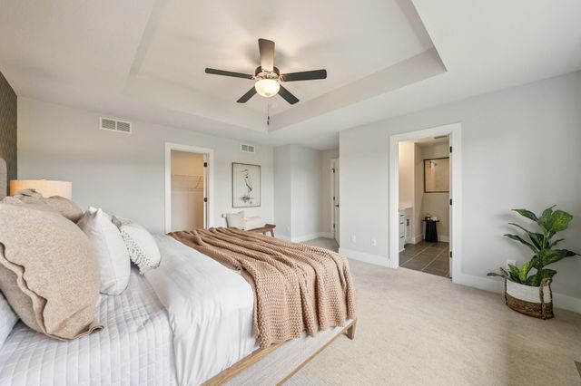 17660 Jett Circle SE, Prior Lake, MN 55372