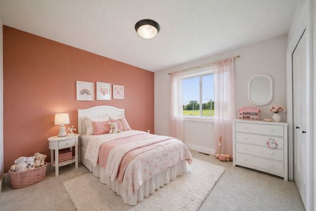 17660 Jett Circle SE, Prior Lake, MN 55372