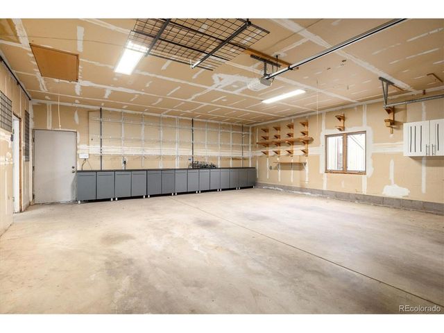 2055 Kalmia Ave, Boulder, CO 80304