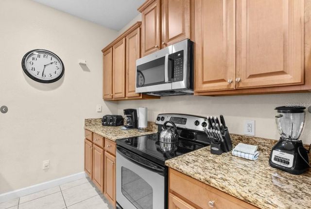 8974 CALIFORNIA PALM ROAD, Kissimmee, FL 34747