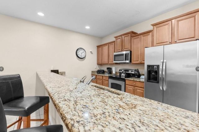 8974 CALIFORNIA PALM ROAD, Kissimmee, FL 34747