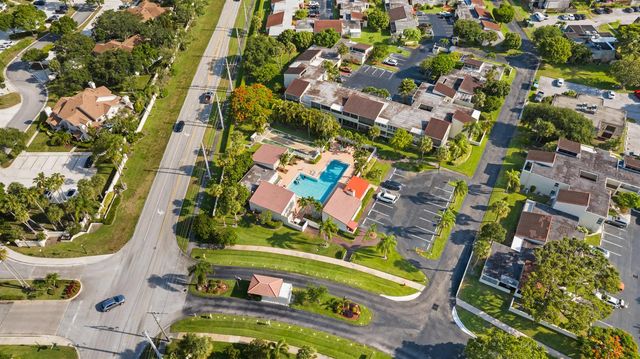 2540 BOUNDBROOK Boulevard 110, Palm Springs, FL 33406