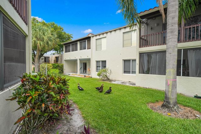 2540 BOUNDBROOK Boulevard 110, Palm Springs, FL 33406