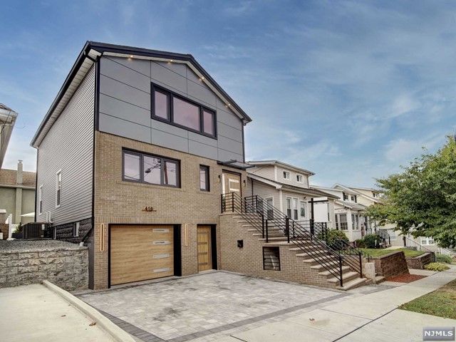 416 Kingsland Avenue, Lyndhurst, NJ 07071