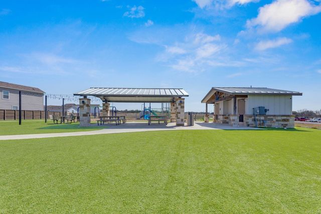 353 Marty Allen LOOP, Jarrell, TX 76537