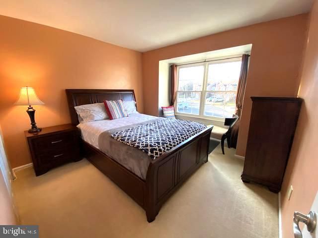 30 CLAVER HILL WAY, Mount Laurel, NJ 08054