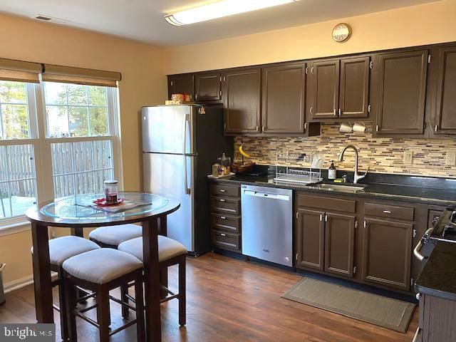 30 CLAVER HILL WAY, Mount Laurel, NJ 08054