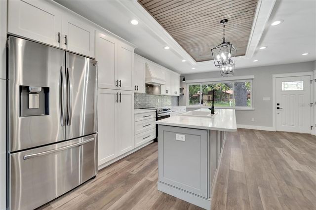 304 ORANGEWOOD AVENUE, Clearwater, FL 33755