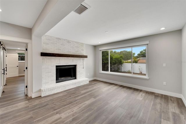 304 ORANGEWOOD AVENUE, Clearwater, FL 33755