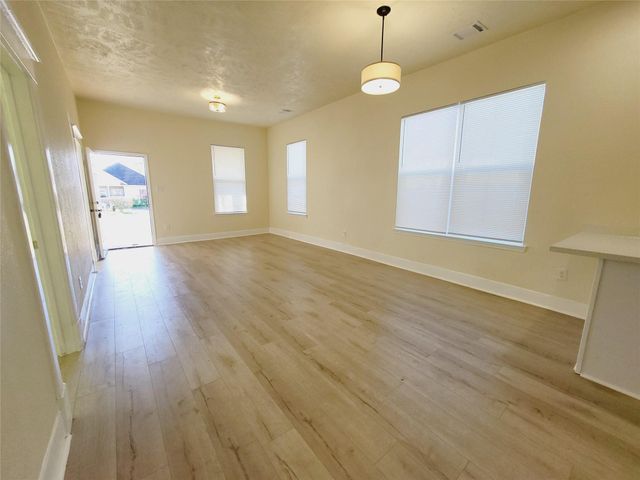 7973 Sparta Street, Houston, TX 77028