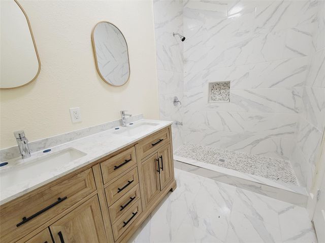 7973 Sparta Street, Houston, TX 77028