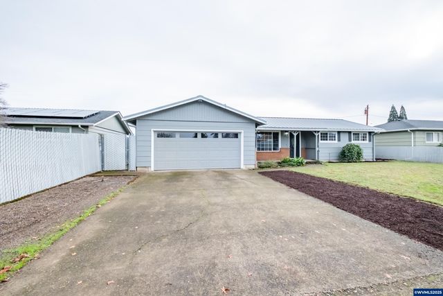 562 Connecticut Av SE, Salem, OR 97317