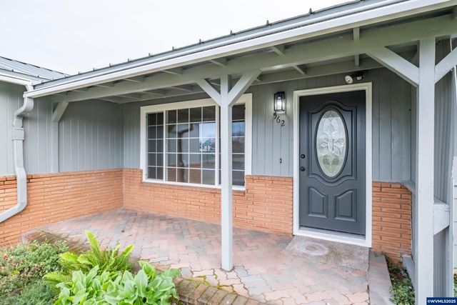 562 Connecticut Av SE, Salem, OR 97317