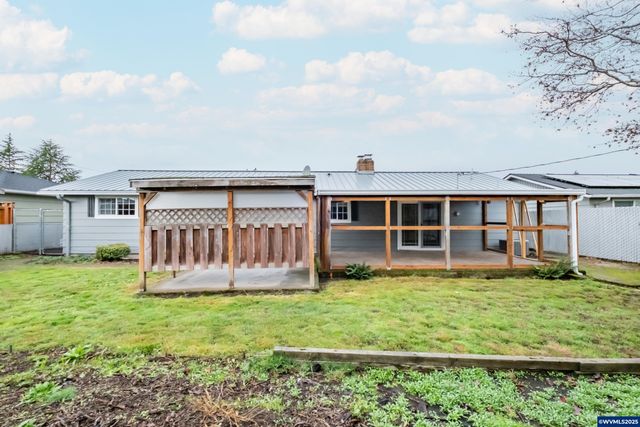 562 Connecticut Av SE, Salem, OR 97317