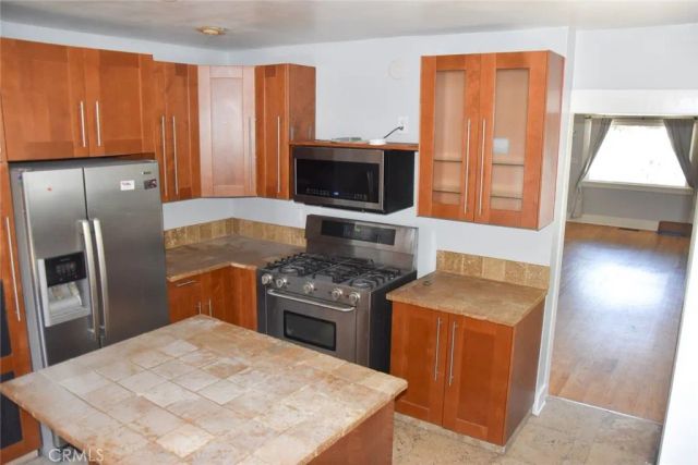 166 Cambridge, Orange, CA 92866