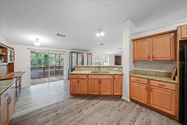 5098 E HIGHWAY 316, Citra, FL 32113