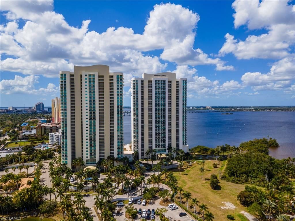 3000 Oasis Grand BLVD 2405, FORT MYERS, FL 33916 — photo 3