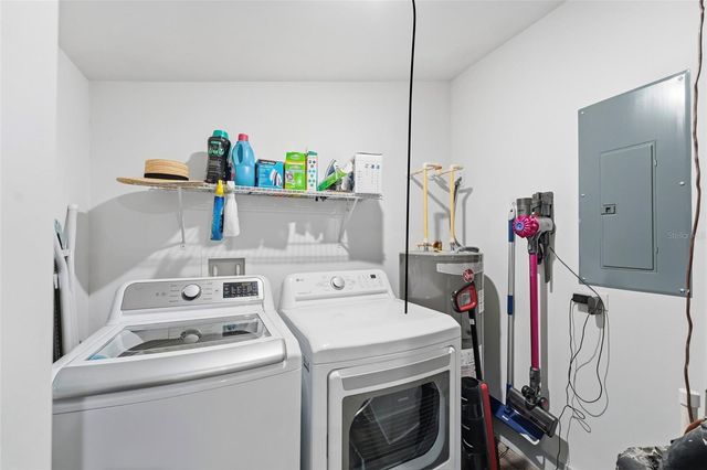 4040 S SANFORD AVENUE, Sanford, FL 32773