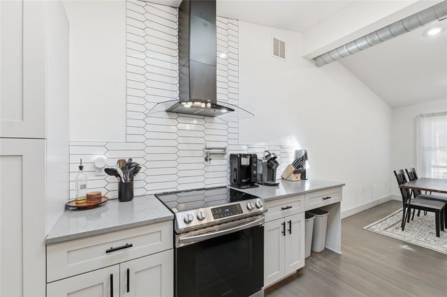 4040 S SANFORD AVENUE, Sanford, FL 32773