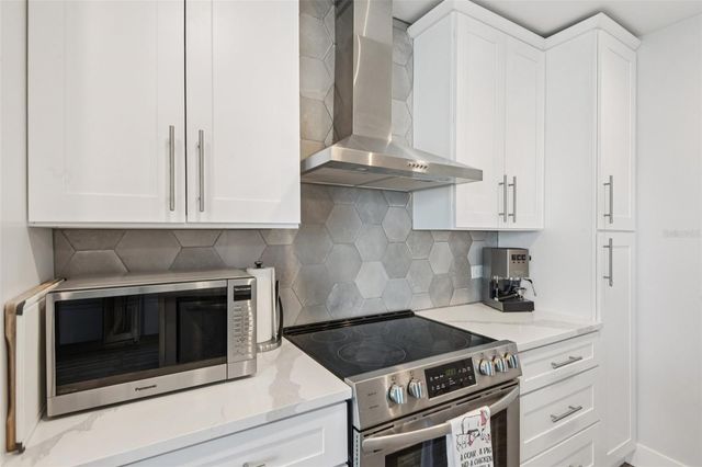 777 N ASHLEY DRIVE 1612, Tampa, FL 33602