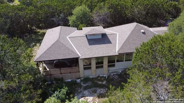 317-1 Saddle Mountain, Boerne, TX 78006