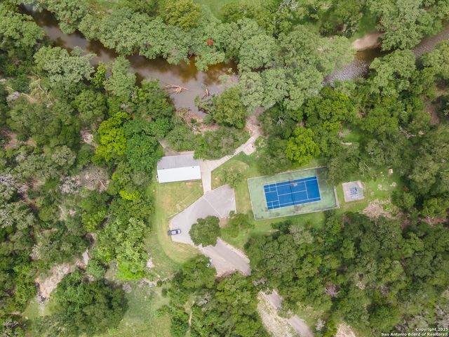 317-1 Saddle Mountain, Boerne, TX 78006