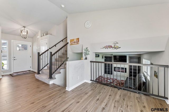 17009 Huntington Avenue, Omaha, NE 68116
