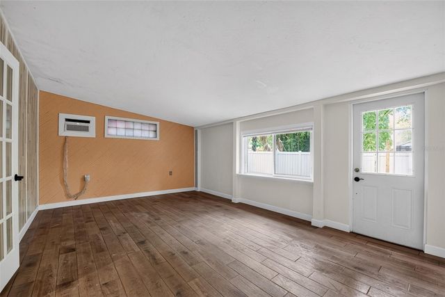6270 62ND AVENUE N, Pinellas Park, FL 33781