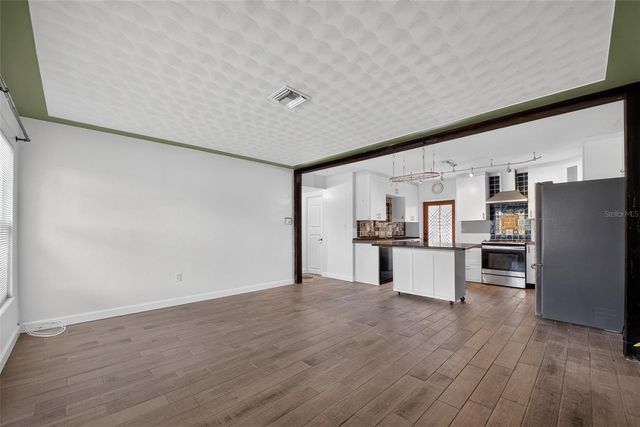 6270 62ND AVENUE N, Pinellas Park, FL 33781