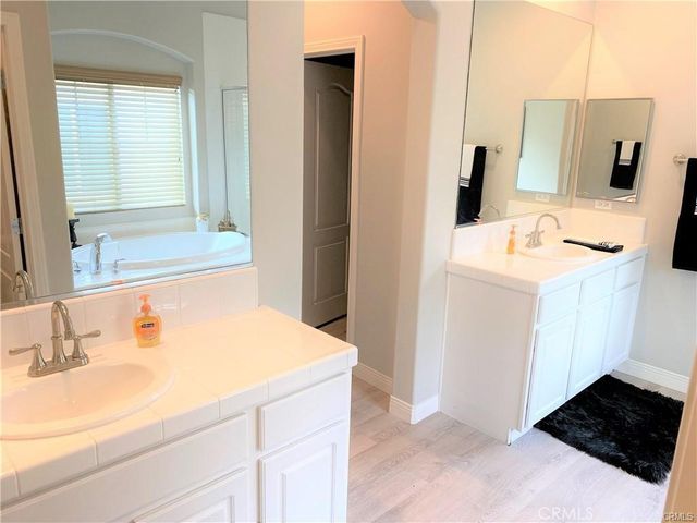 23 Bedstraw Loop, Ladera Ranch, CA 92694
