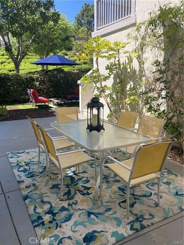 23 Bedstraw Loop, Ladera Ranch, CA 92694