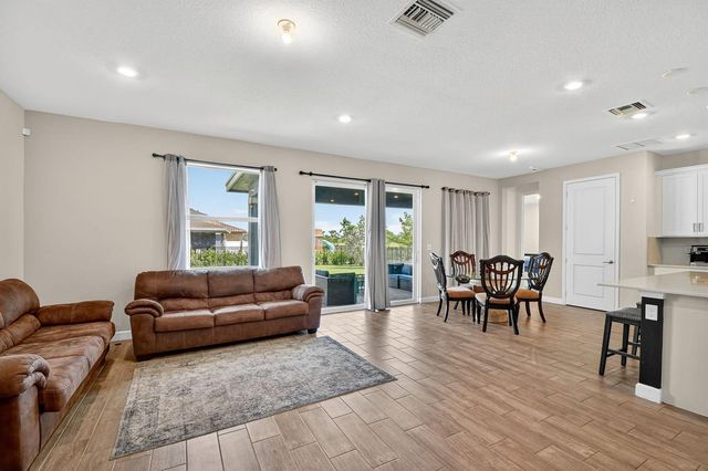 19113 Croft Mill Crossing, Loxahatchee, FL 33470