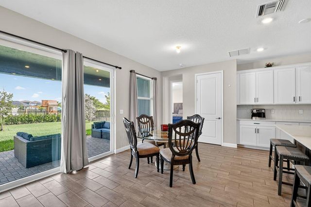 19113 Croft Mill Crossing, Loxahatchee, FL 33470