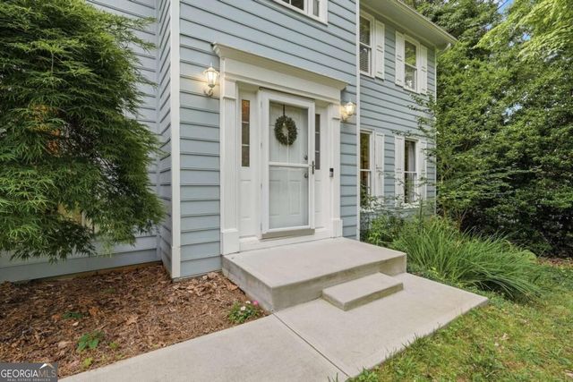 643 Laufin Court, Lawrenceville, GA 30043