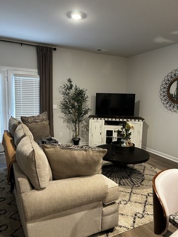 314 Carr Ln, Lebanon, TN 37087