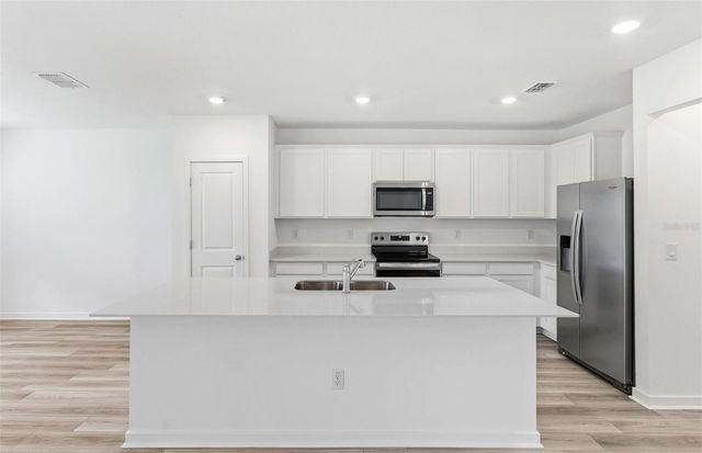 10419 HIDDEN BANKS GLEN, Parrish, FL 34219