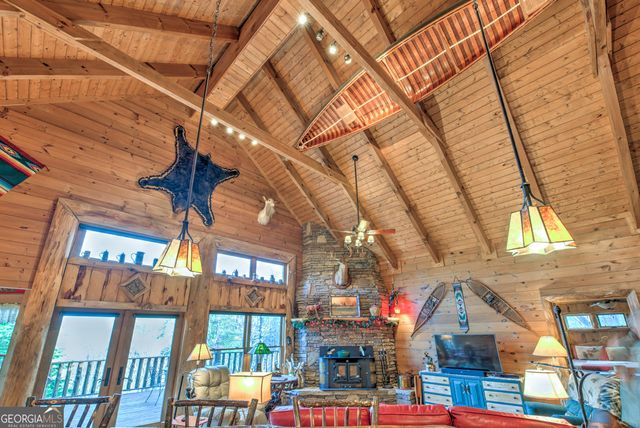 5232 CROW CREEK Road, Lakemont, GA 30552