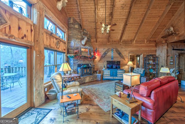 5232 CROW CREEK Road, Lakemont, GA 30552