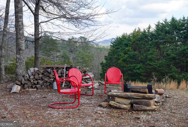 5232 CROW CREEK Road, Lakemont, GA 30552