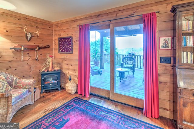 5232 CROW CREEK Road, Lakemont, GA 30552