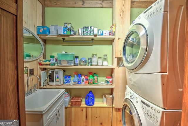 5232 CROW CREEK Road, Lakemont, GA 30552