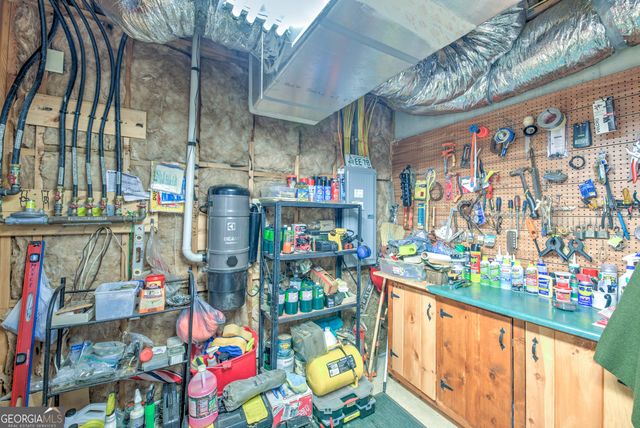 5232 CROW CREEK Road, Lakemont, GA 30552