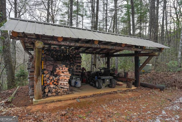 5232 CROW CREEK Road, Lakemont, GA 30552