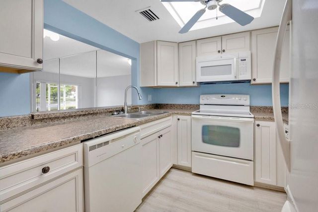 410 E ORLANDO AVENUE 4A, Ocoee, FL 34761