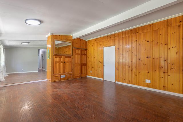 2617 Shadycrest Drive, Dayton, OH 45431